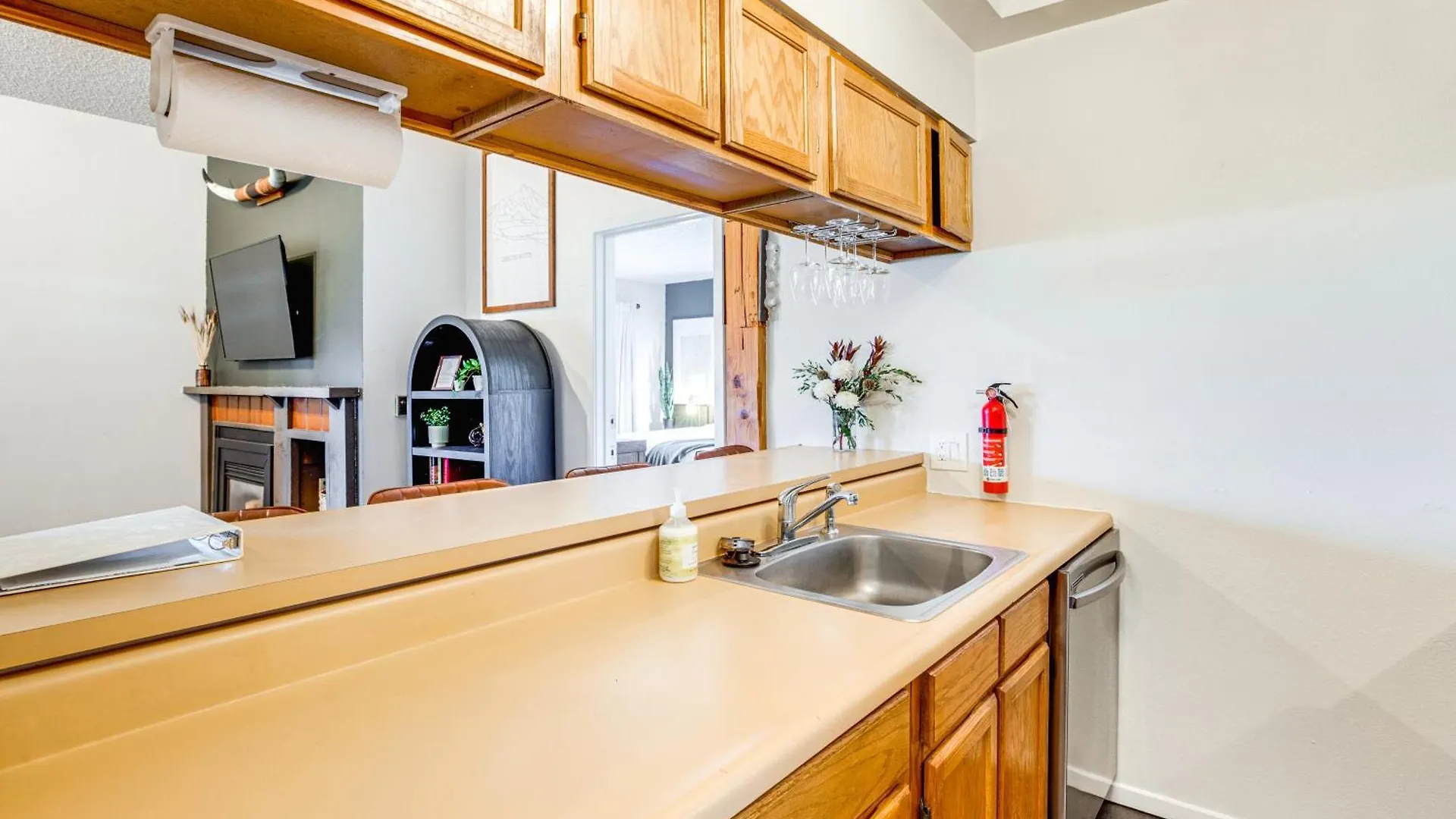 Apartment Walk To Lift Mtn-view With Loft Crested Butte