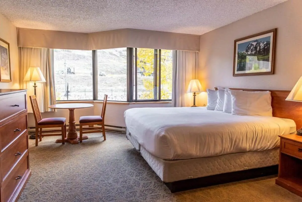 Perfect Location 318 With Pool And Hot Tub Holiday home