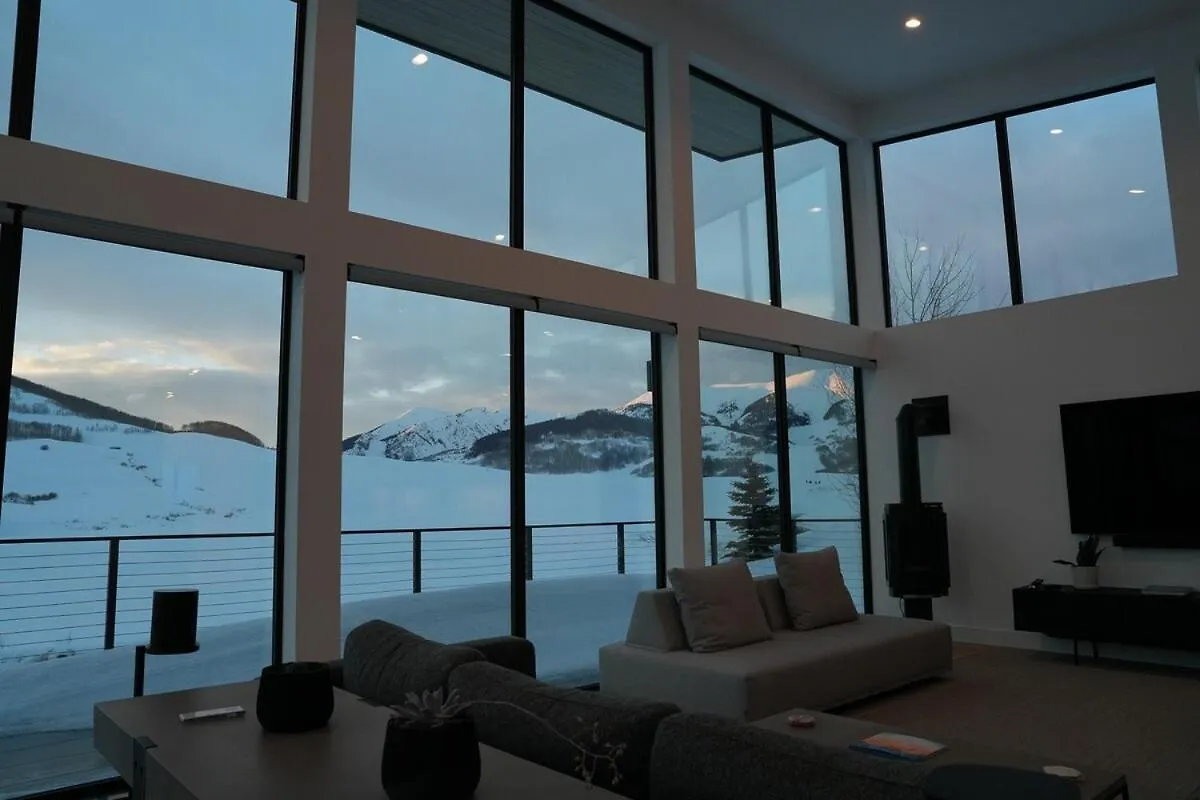 Luxury Modern Walk To Lifts Trails *