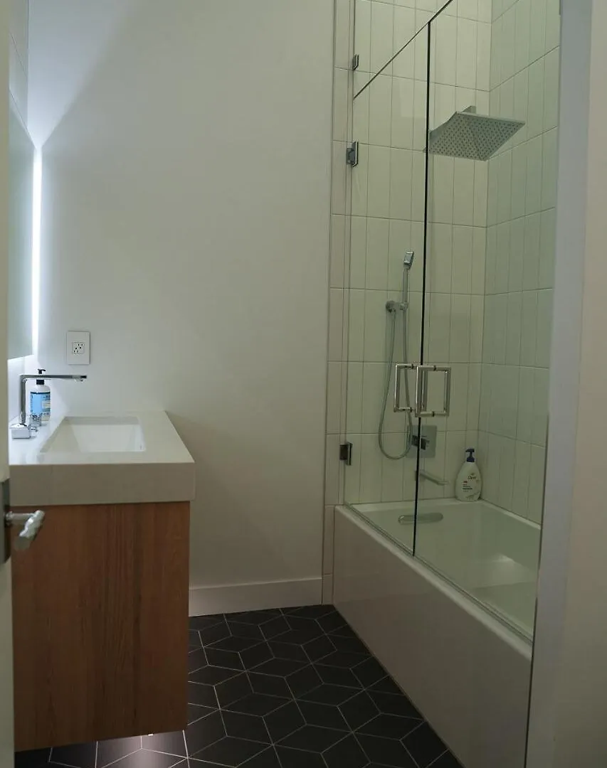 Holiday home Luxury Modern Walk To Lifts Trails *