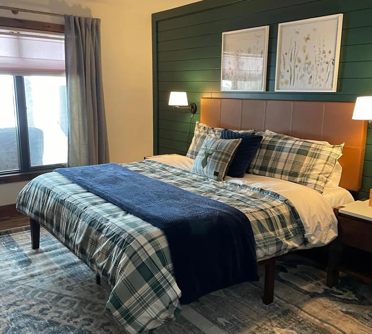 Newly Renovated In Out 2br Crested Butte