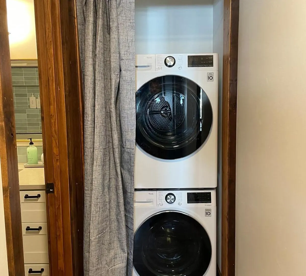 Newly Renovated In Out 2br Apartment Crested Butte