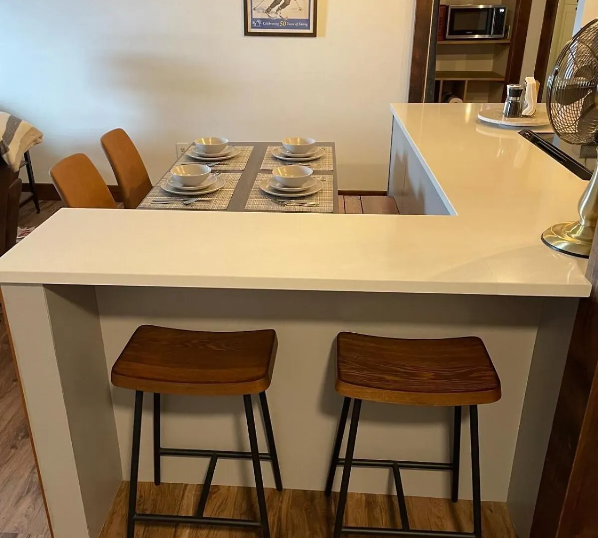 Newly Renovated In Out 2br Apartment