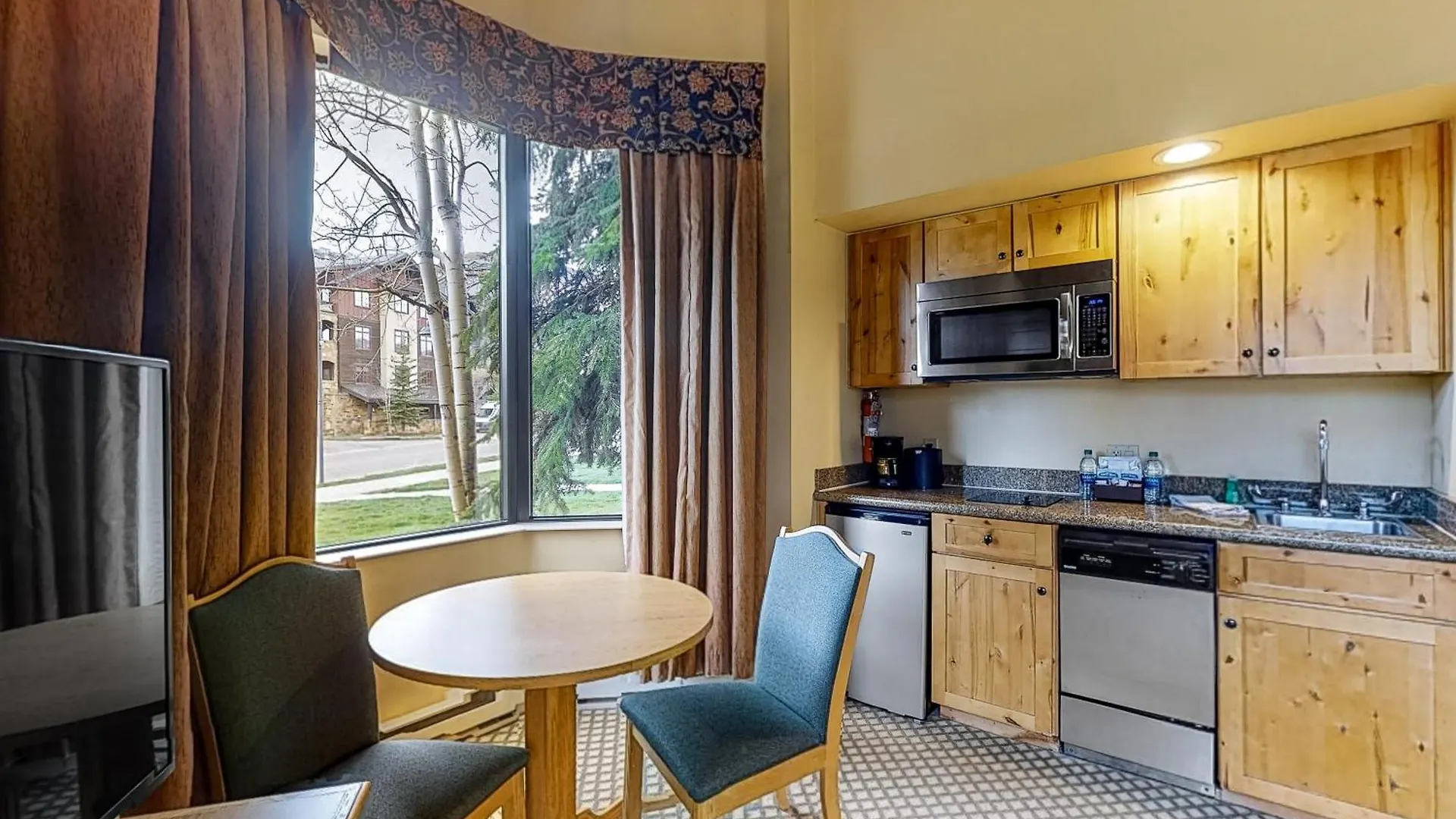 Grand #151 Crested Butte