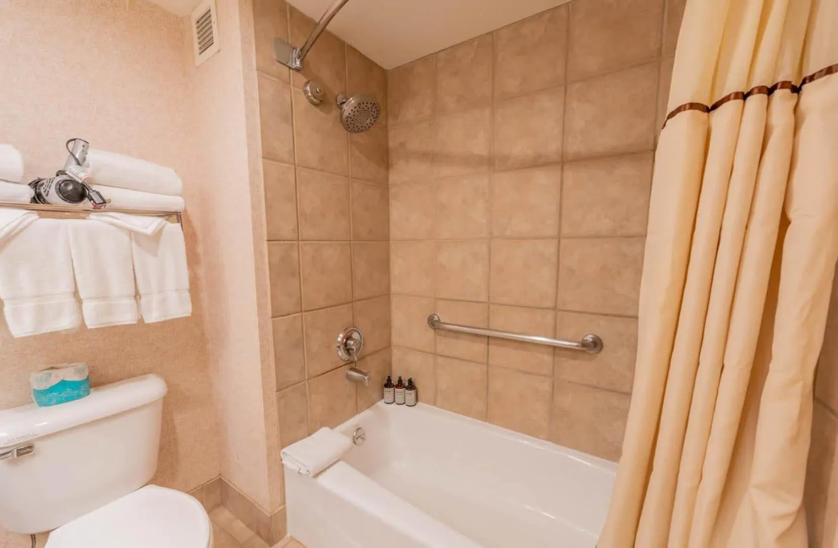 153 At Perfect Location W Pool & Hot Tub
