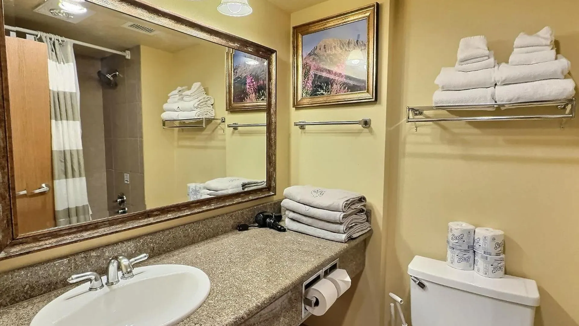 518 At Perfect Location With Pool And Hot Tub Crested Butte