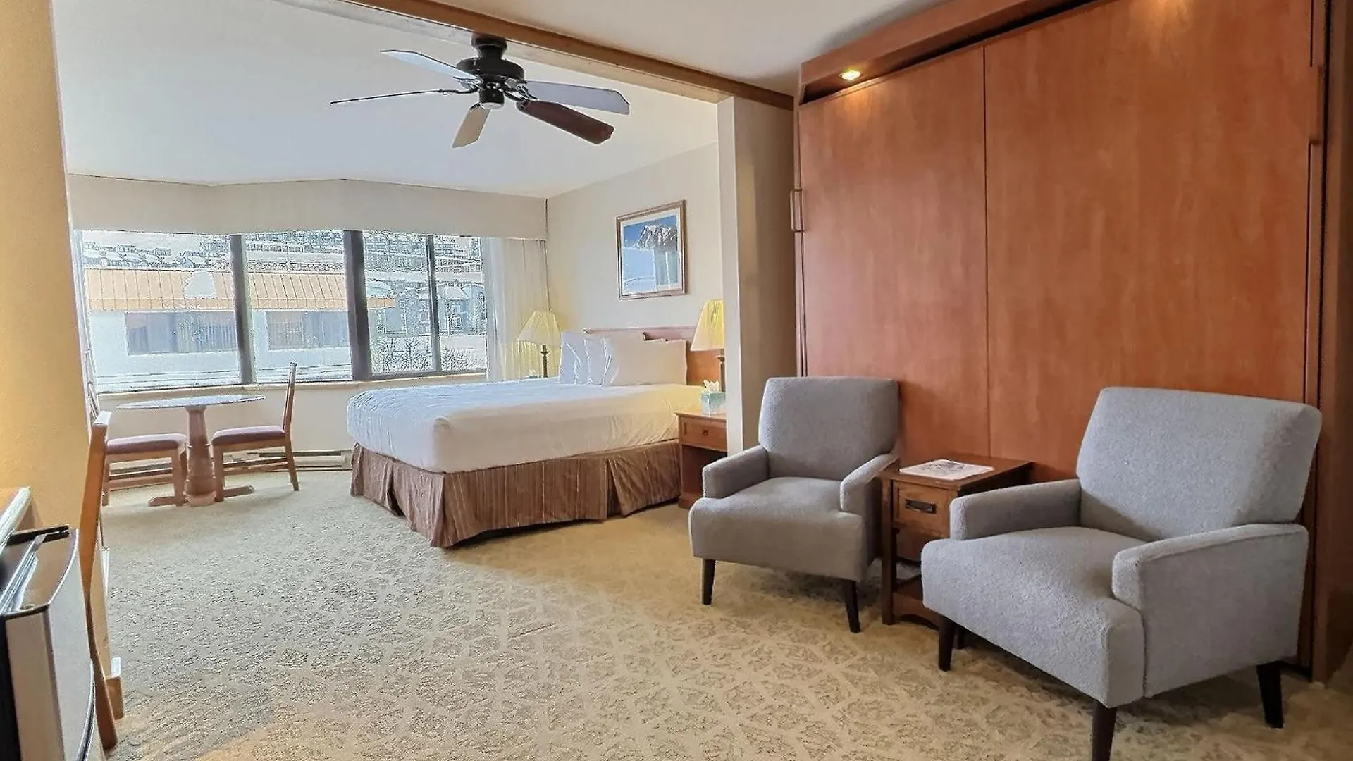 Holiday home 518 At Perfect Location With Pool And Hot Tub *
