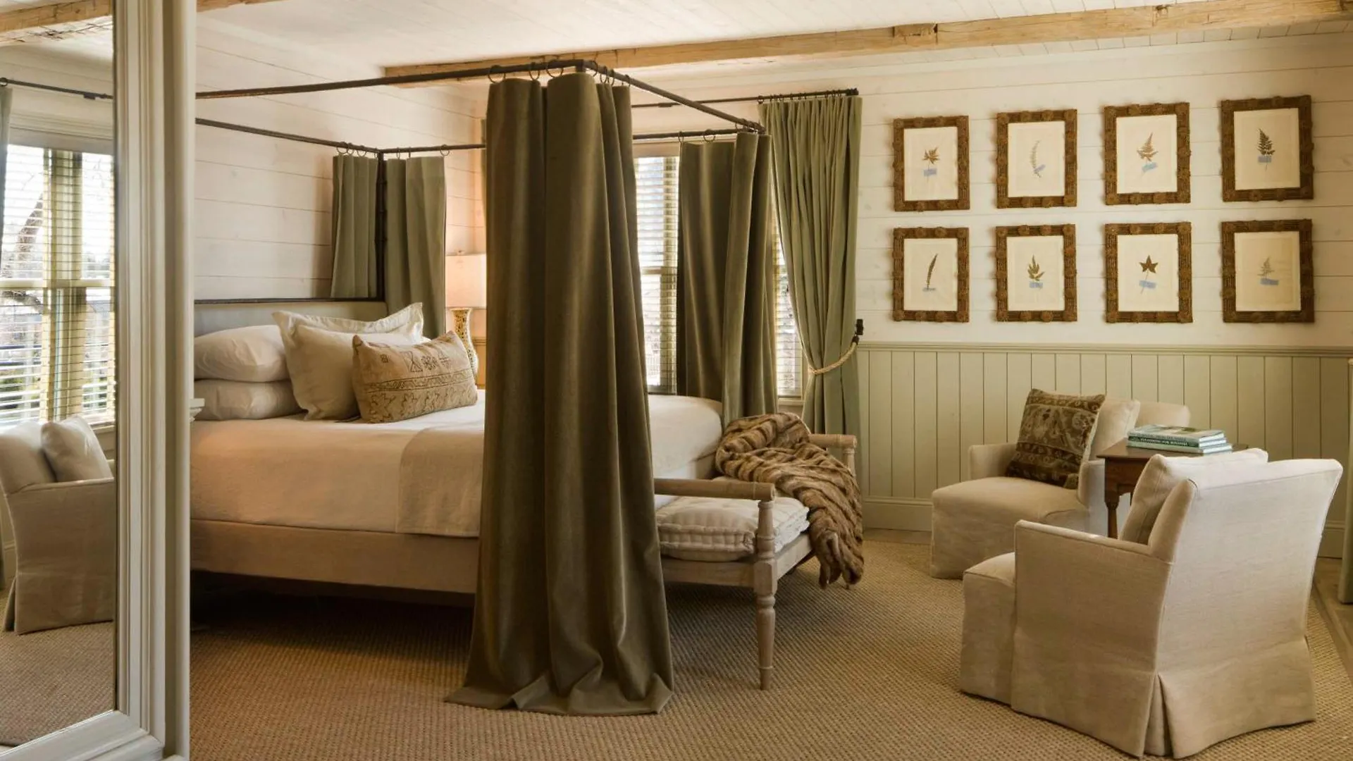 Eleven Scarp Ridge Resort