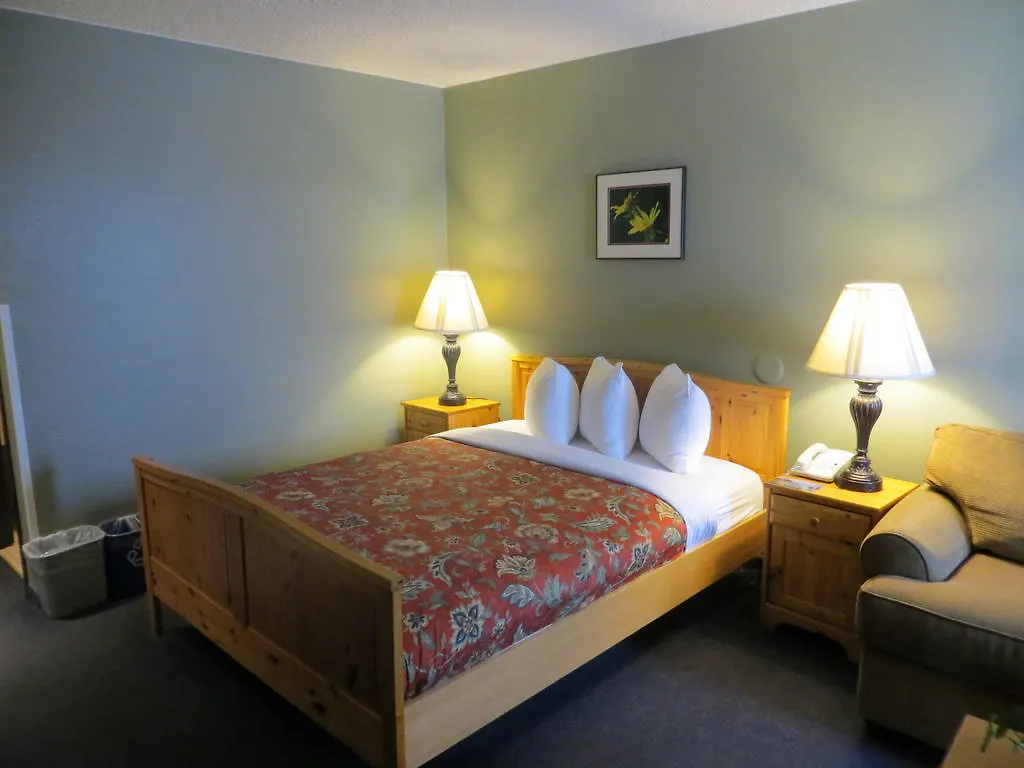 Inn Old Town 3*