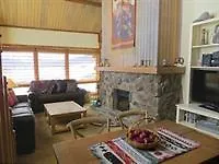 Apartment In Out By Crested Butte