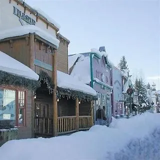 Three Seasons By Crested Butte