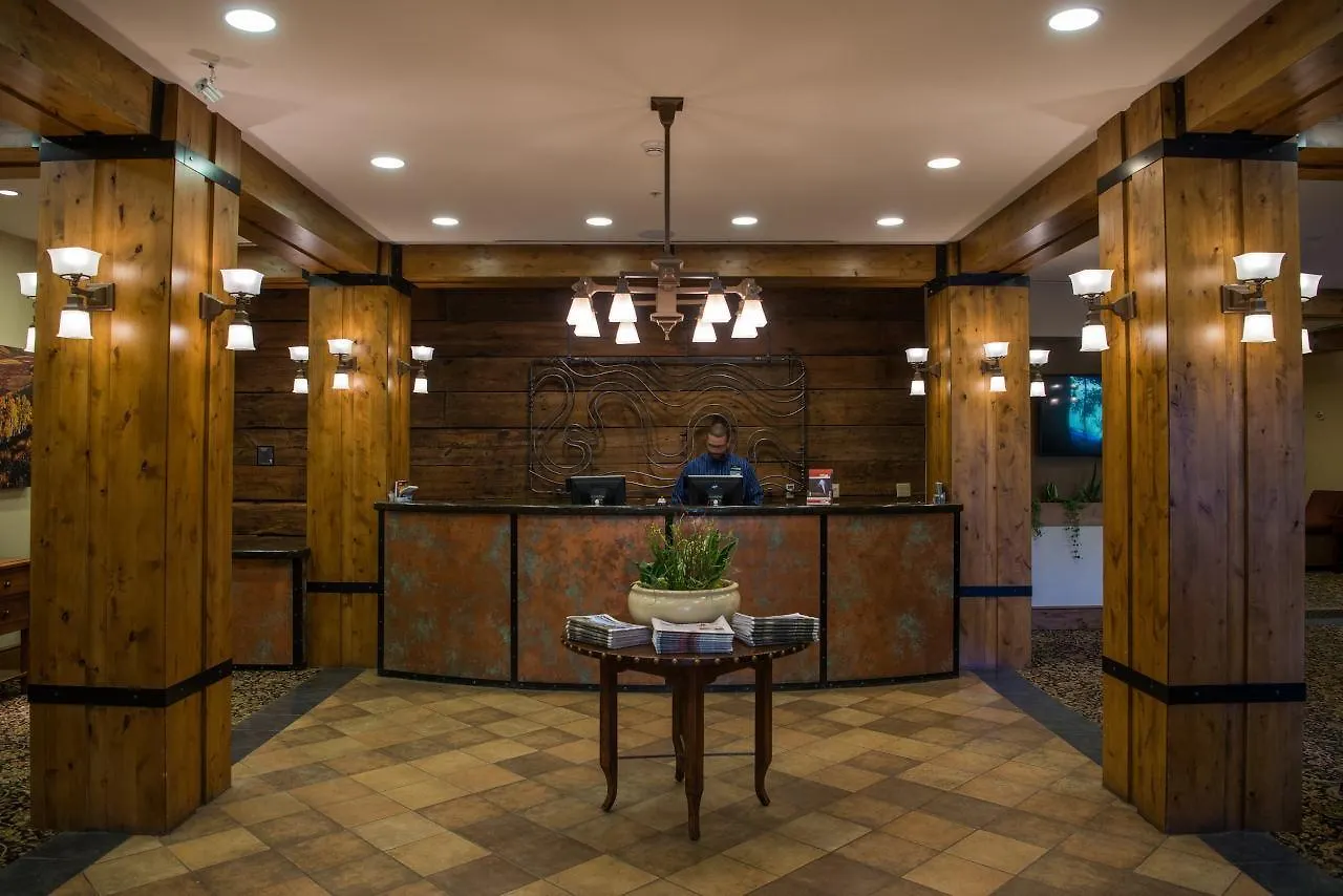 The At Mountaineer Square Resort 4*