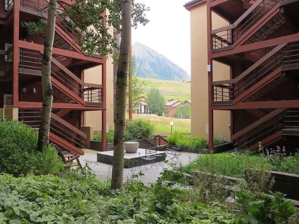 Hotel The Wood Creek By