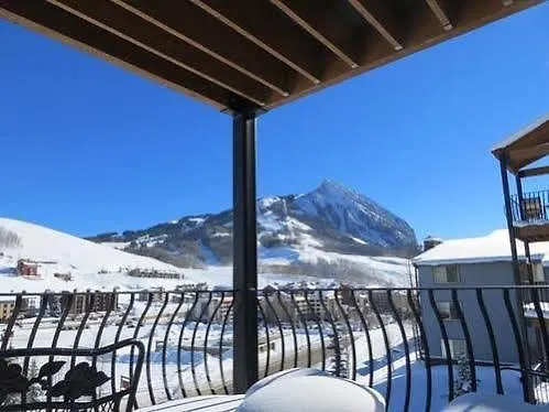 Chateaux By Crested Butte