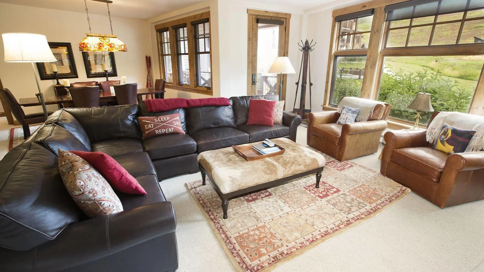 Lodge Westwall