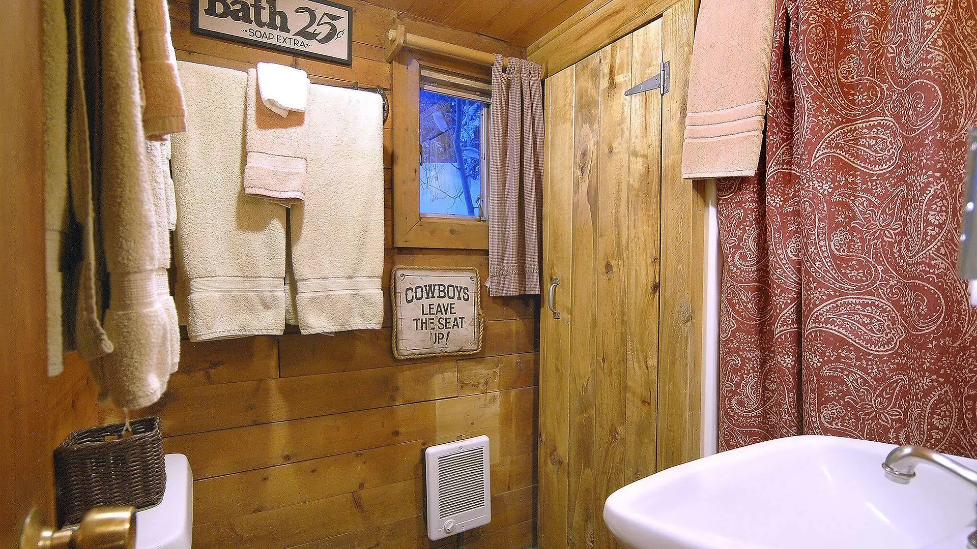 Pioneer Guest Crested Butte