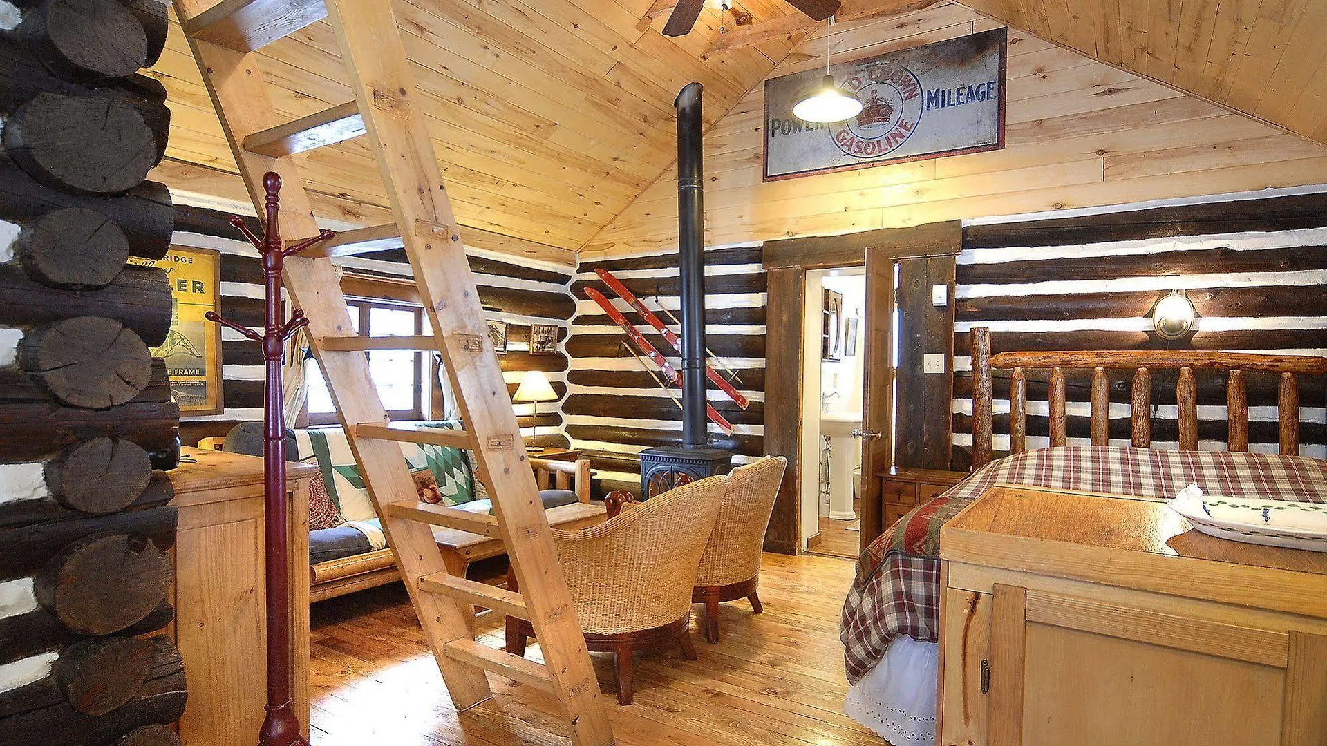 Pioneer Guest Resort 3*
