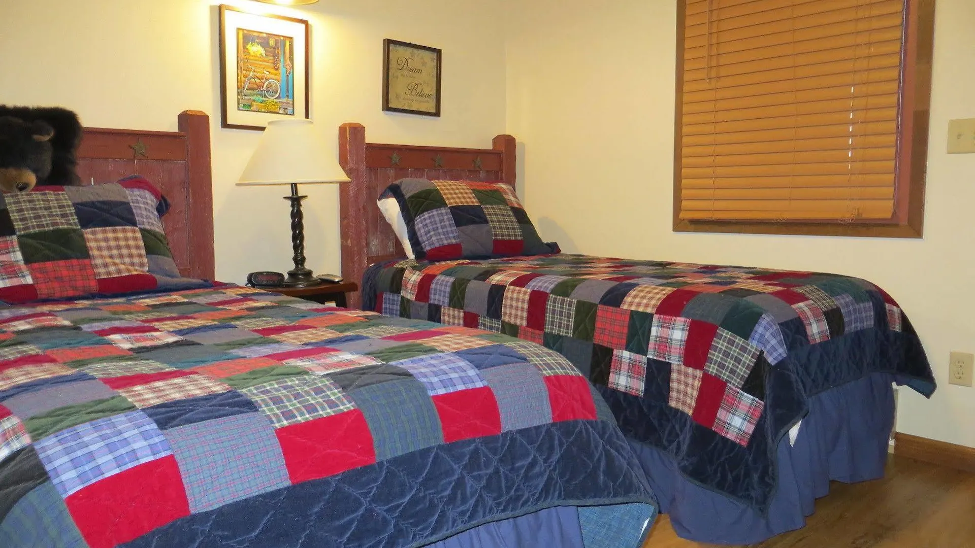 Hotel Three Seasons By Crested Butte