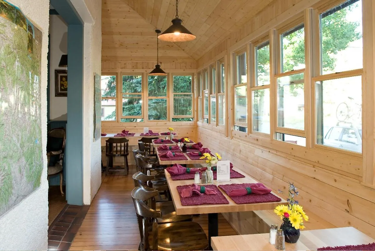 Lodge Elk Mountain