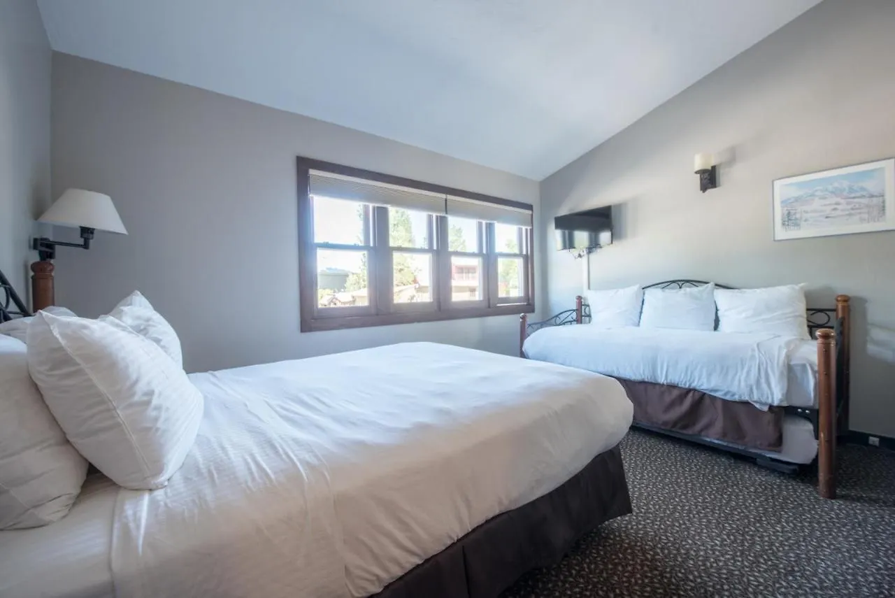 Elk Mountain Lodge