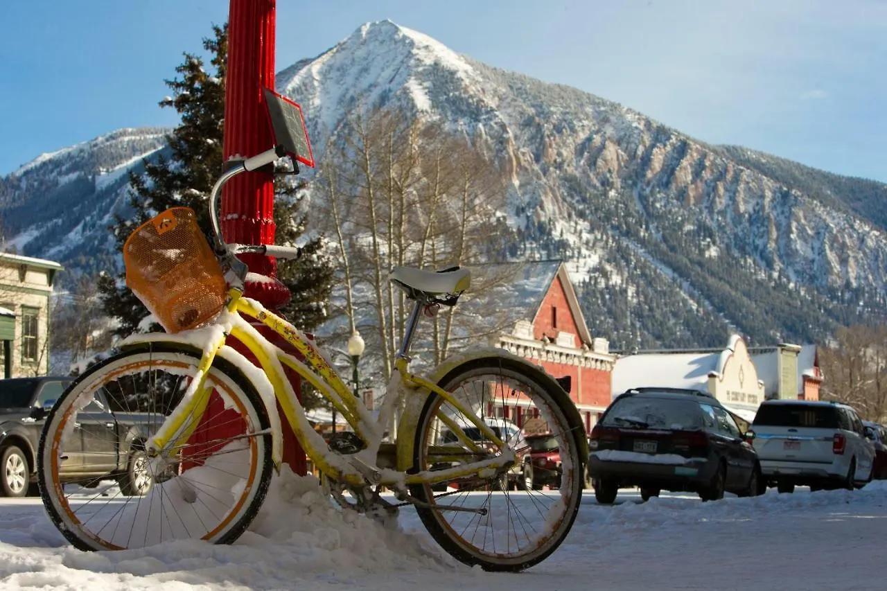 2 Bedroom With Huge, Sectional Couch Apartment Crested Butte