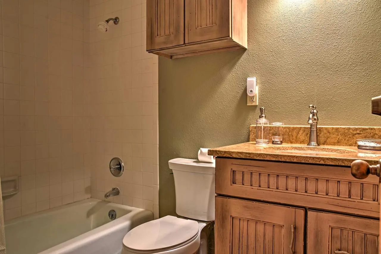 Eagles Nest Townhome With Mtn Views