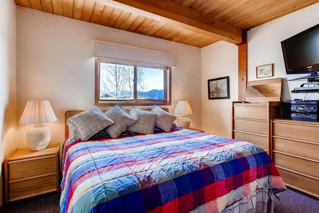 Apartment 1 Bedroom With Amazing Views Of Mountain Range & Wood Creek Crested Butte