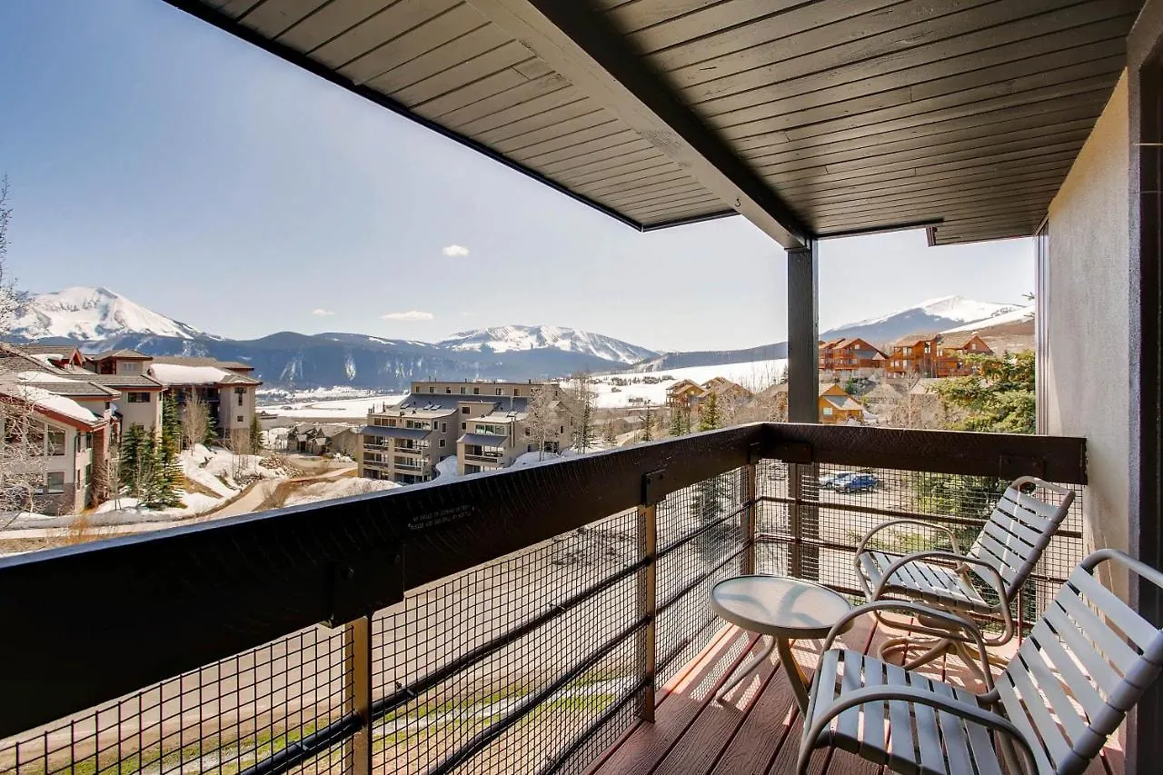 1 Bedroom With Amazing Views Of Mountain Range & Wood Creek * Crested Butte