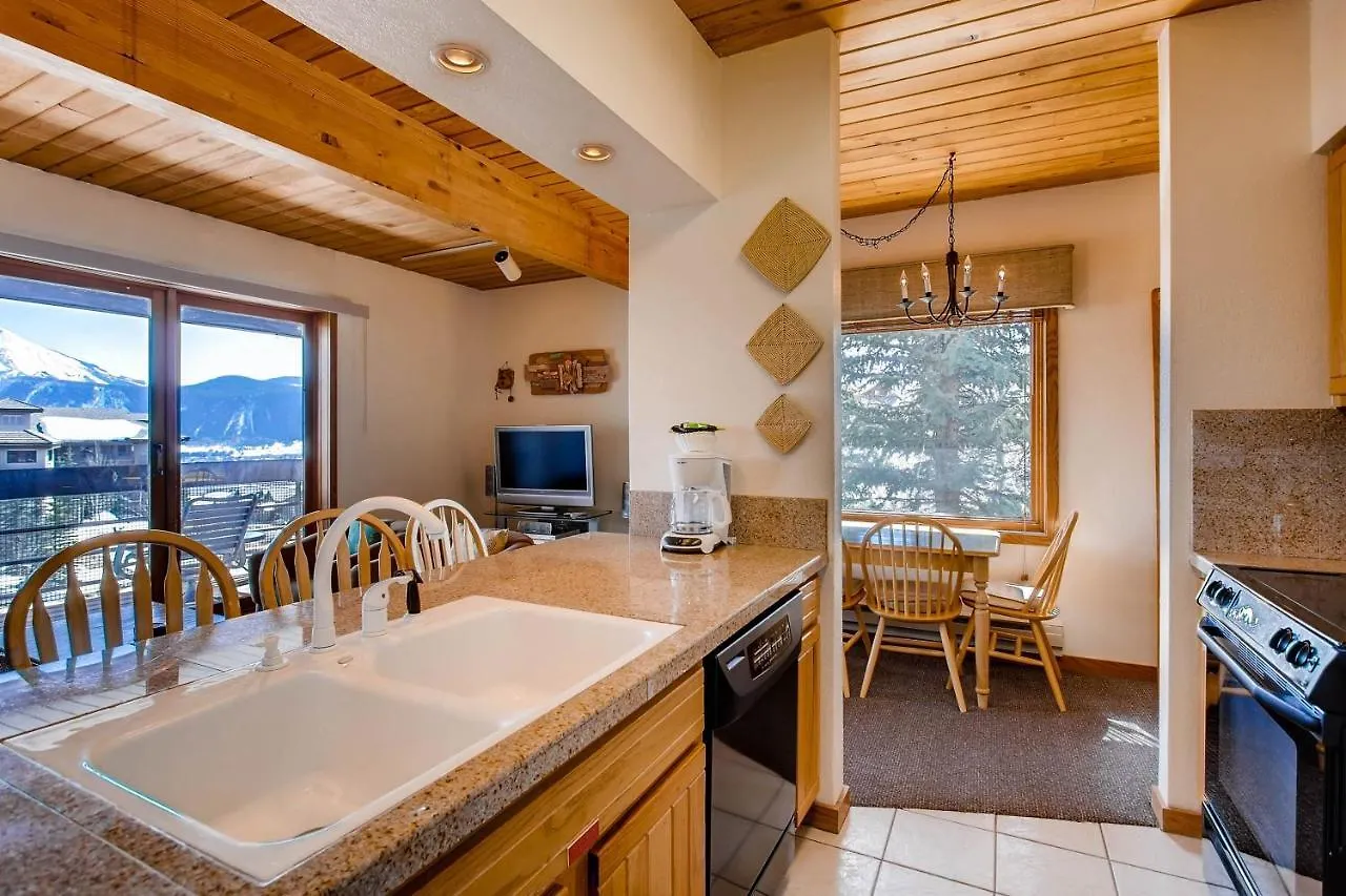 1 Bedroom With Amazing Views Of Mountain Range & Wood Creek Crested Butte