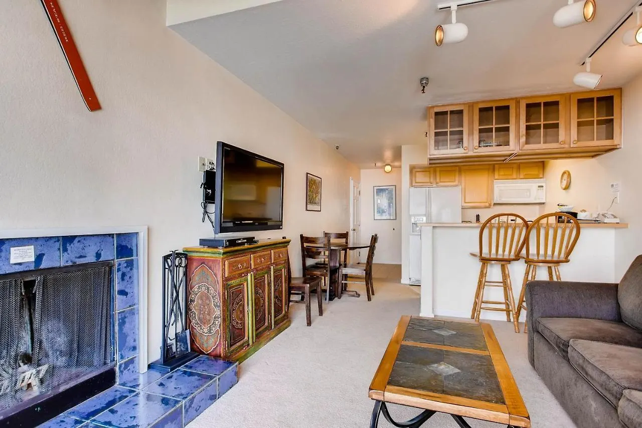 Axtel 1 Bedroom Loft Ax410 Apartment *