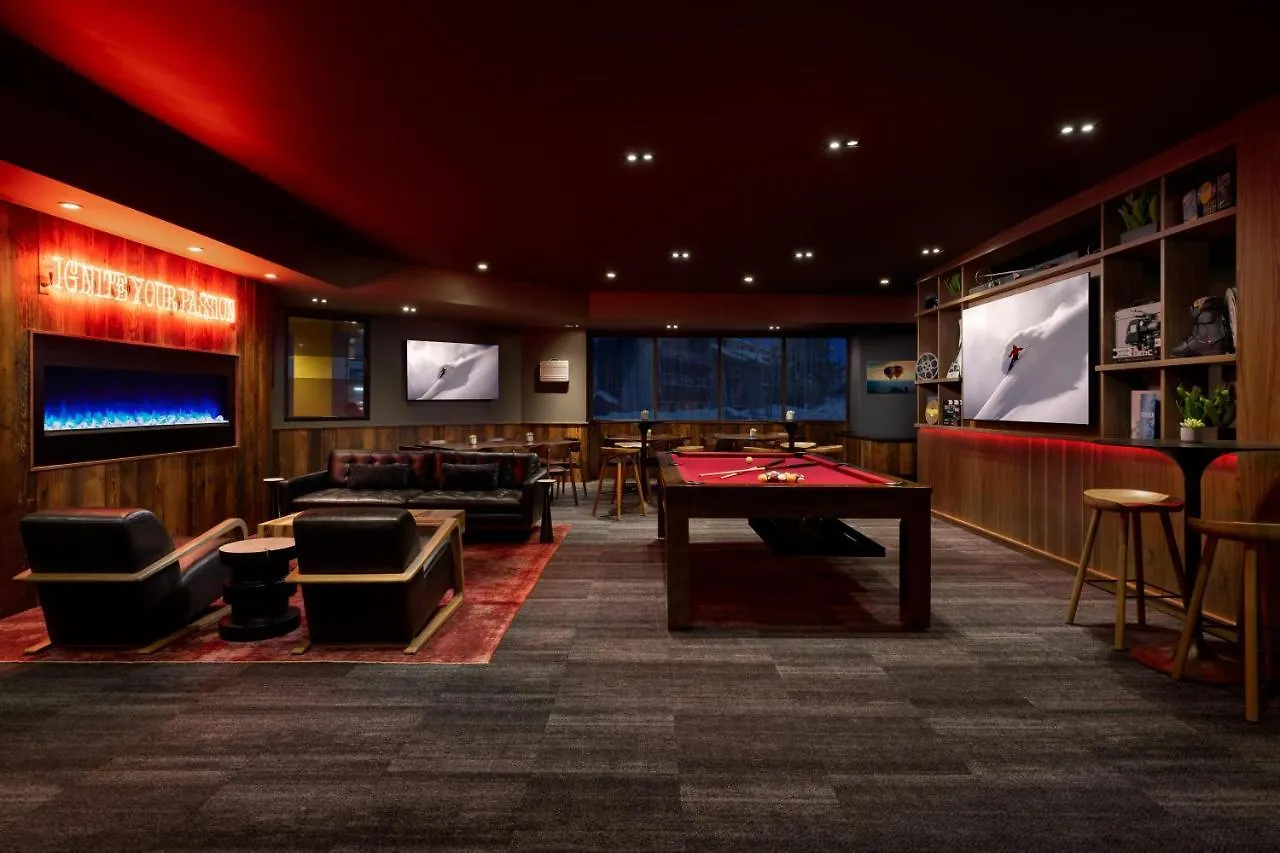 Elevation & Hotel 4*