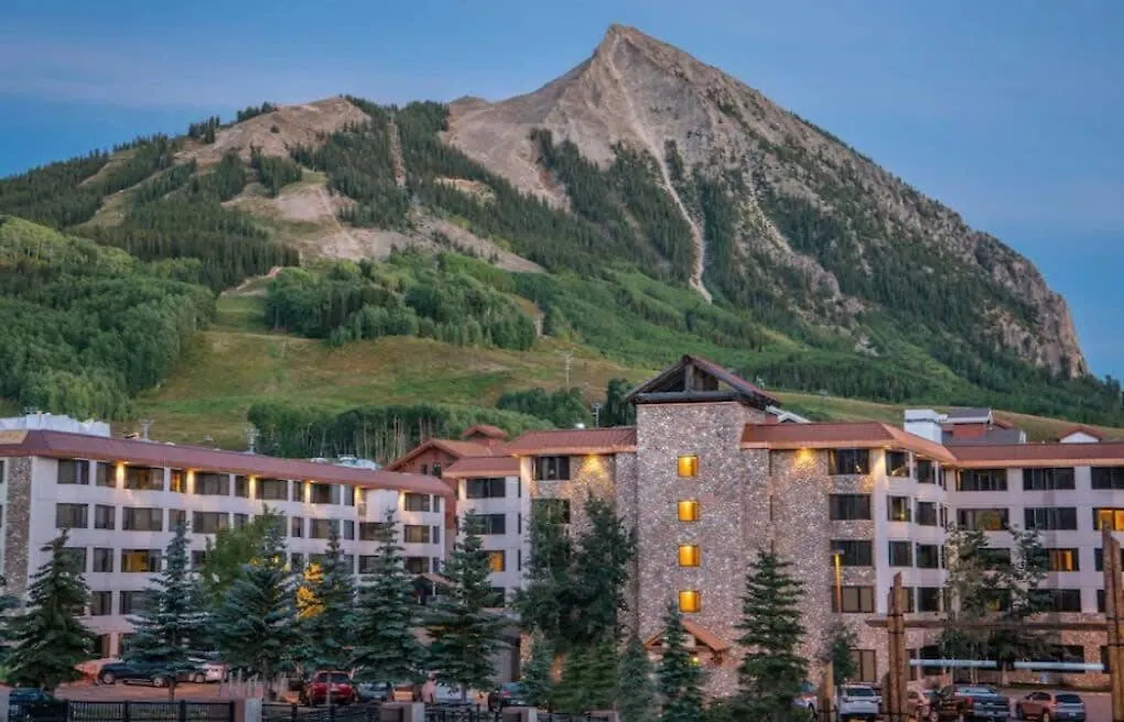 #120 @ Perfect Location W Pool & Hot Tub Crested Butte