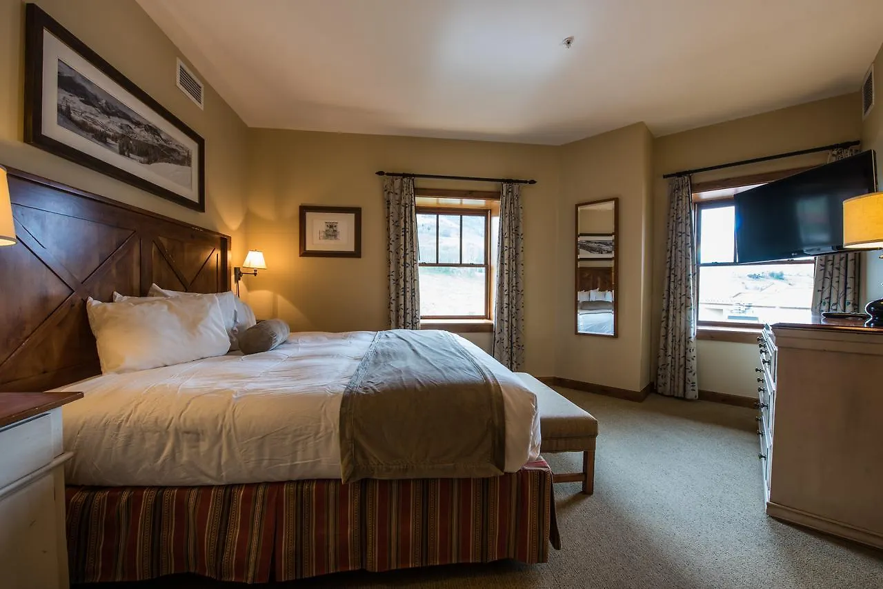 The At Mountaineer Square Mount Crested Butte